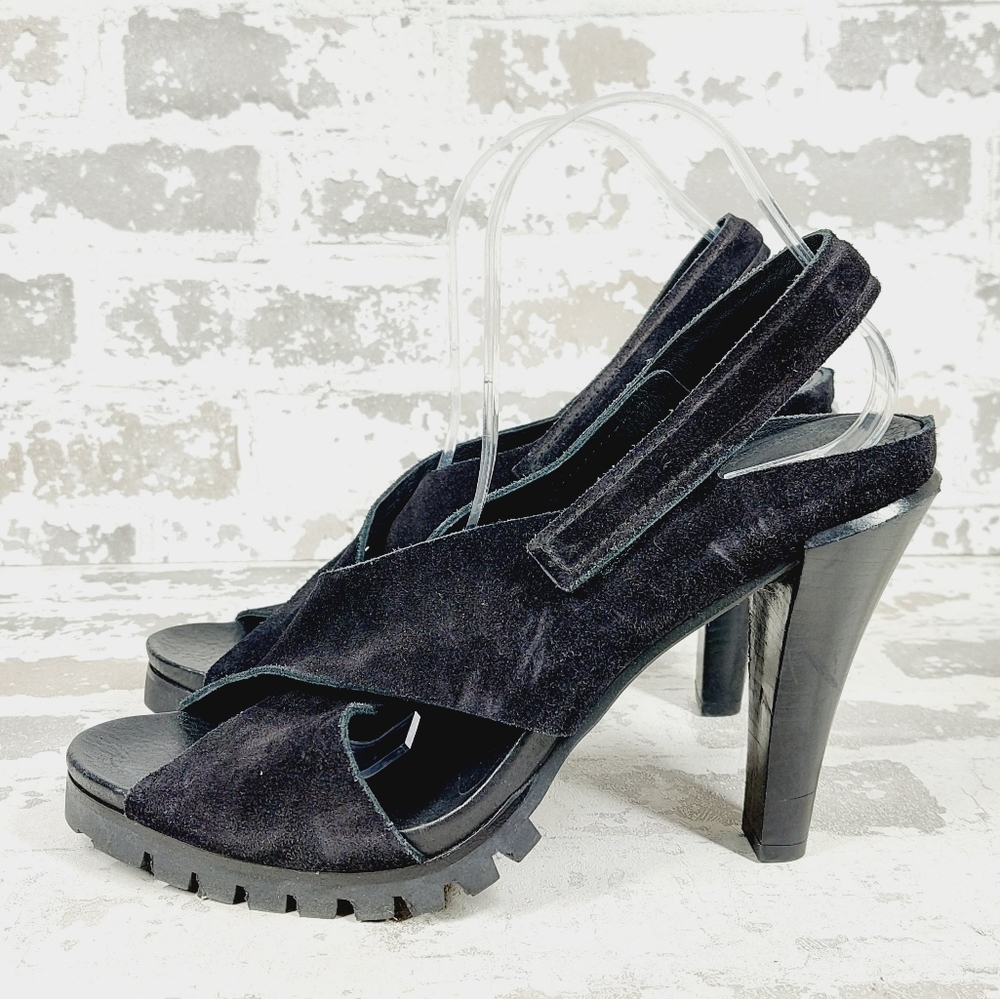 NEW Pedro Garcia Yuval Black Suede Slingback Open Toe Heeled Sandals T59 - Picture 1 of 11